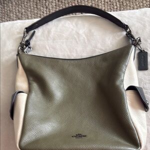 Coach Green and Cream Leather Shoulder Bag with Elegant Design